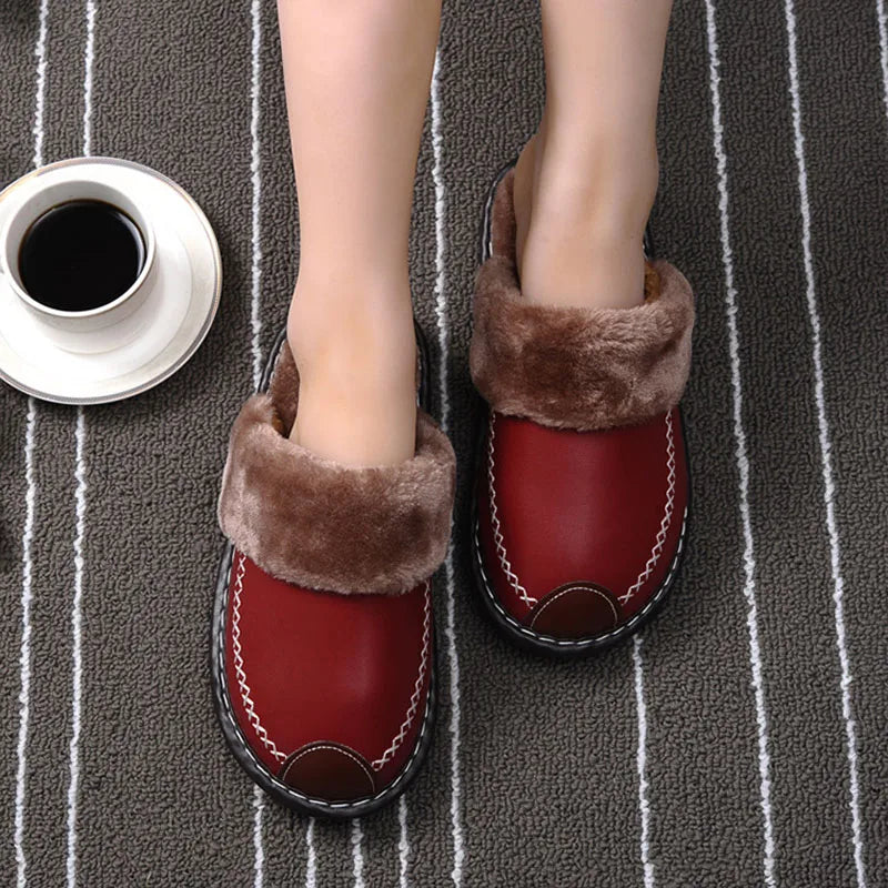 Women Slipper for Winter Fashion Leather Shoes Indoor Use Plus Size Men Warm Furry Slippers Home Slippers Women Shoes WSH3769