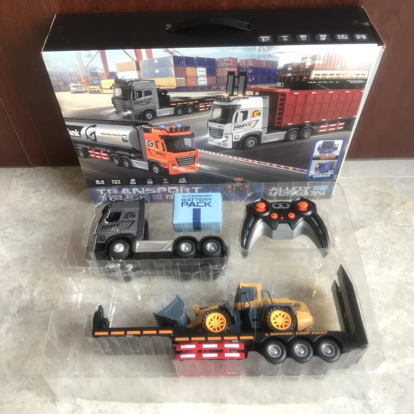 RC Car Big Remote Control Oil Tank Truck 9CH Alloy Electronic Simulation Trailer LED Music RC Container Truck Rechargeable Toy