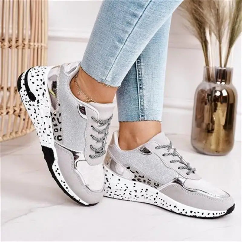 Fashion Woman Vulcanize Platform Casual Sneakers Women Flats Mesh Breathable Running Walking Shoes Chunky Summer Sports Shoe