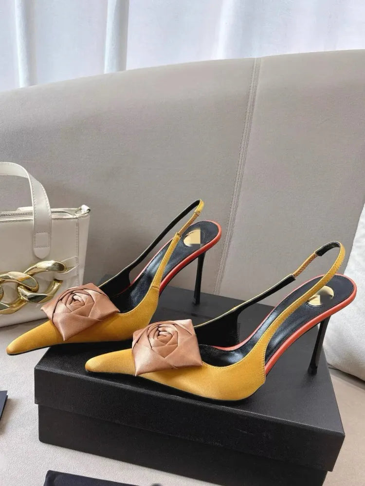 2026 Summer Women's New Pointed Shallow Mouth Sandals Fashion Show Party Wedding Women's Large Size Stiletto Sandals