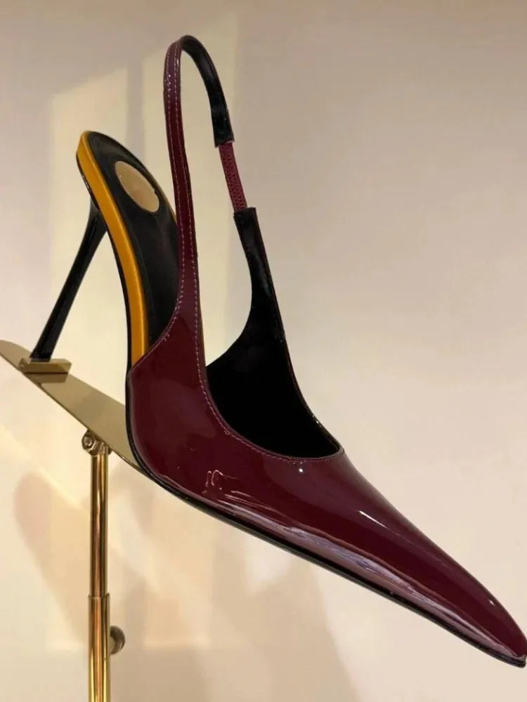 2026 Summer Women's New Pointed Shallow Mouth Sandals Fashion Show Party Wedding Women's Large Size Stiletto Sandals