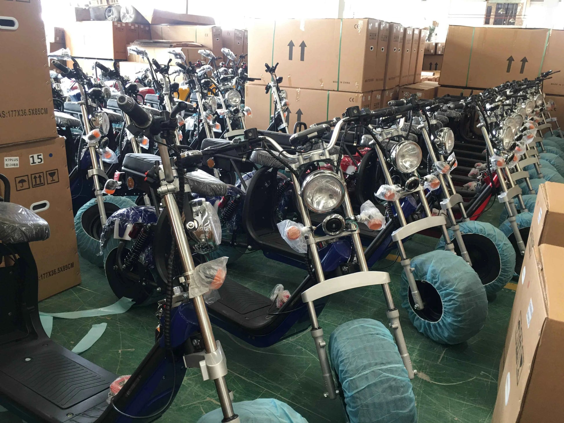 Hot sale! Eu Warehouse 4000W 72V 40AH Battery Citycoco Electric Scooters Citycoco Scooter Free Shipping Citycoco Scooter Chopper
