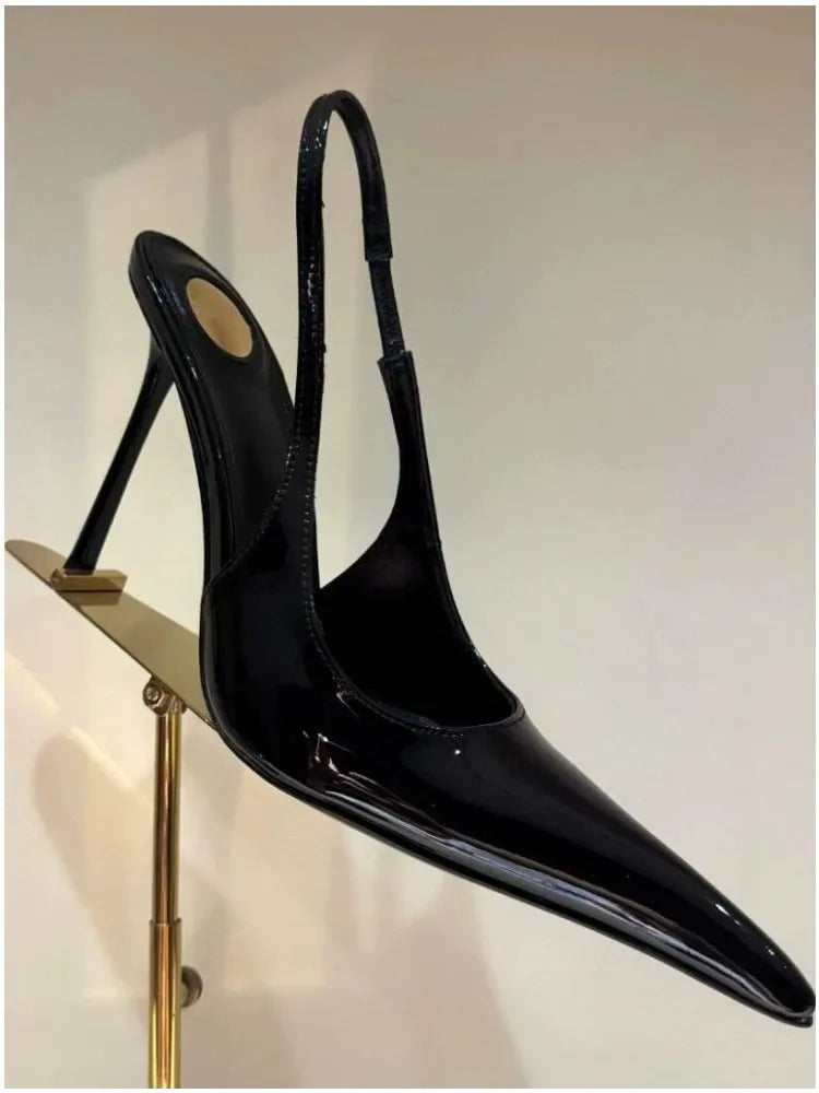 2026 Summer Women's New Pointed Shallow Mouth Sandals Fashion Show Party Wedding Women's Large Size Stiletto Sandals