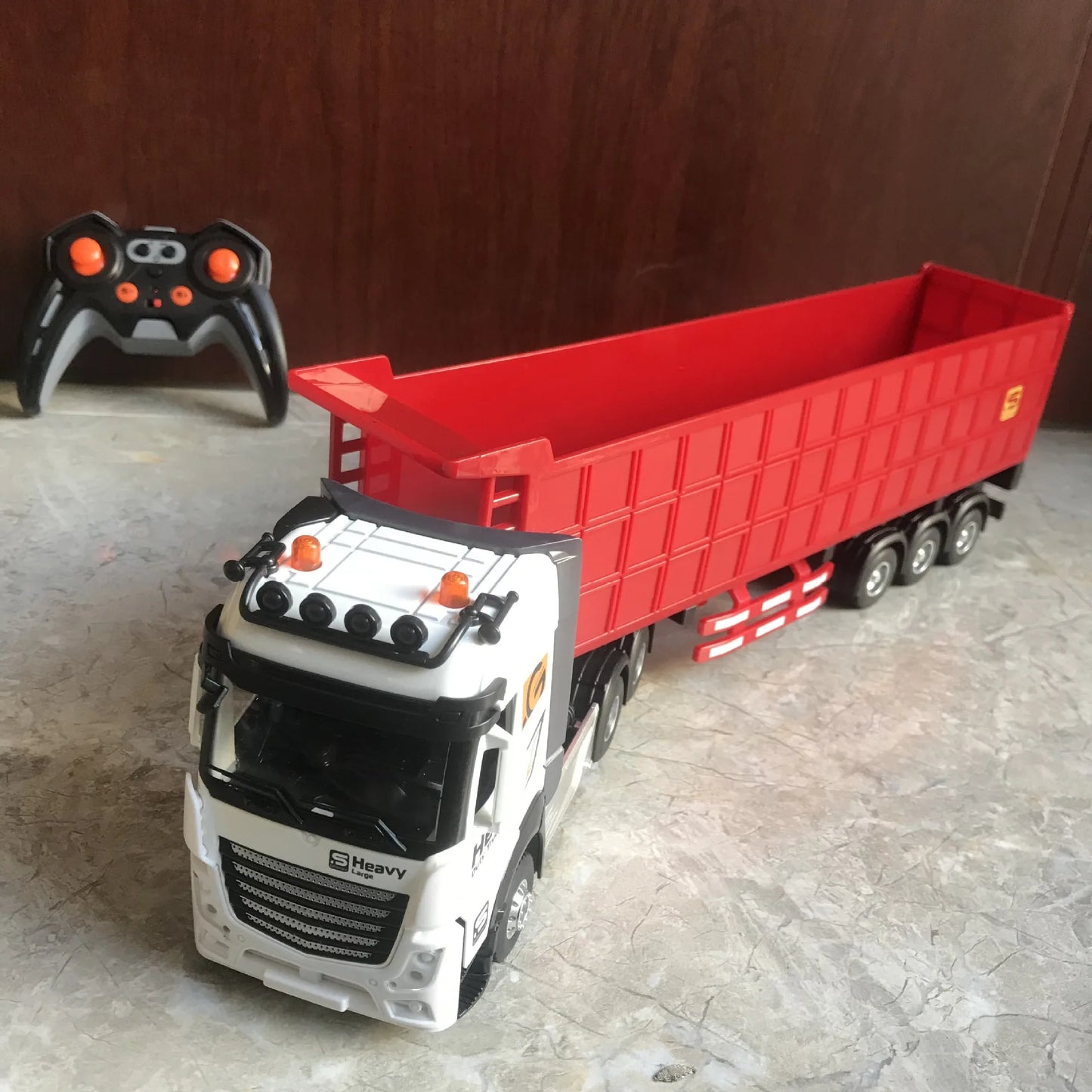 RC Car Big Remote Control Oil Tank Truck 9CH Alloy Electronic Simulation Trailer LED Music RC Container Truck Rechargeable Toy