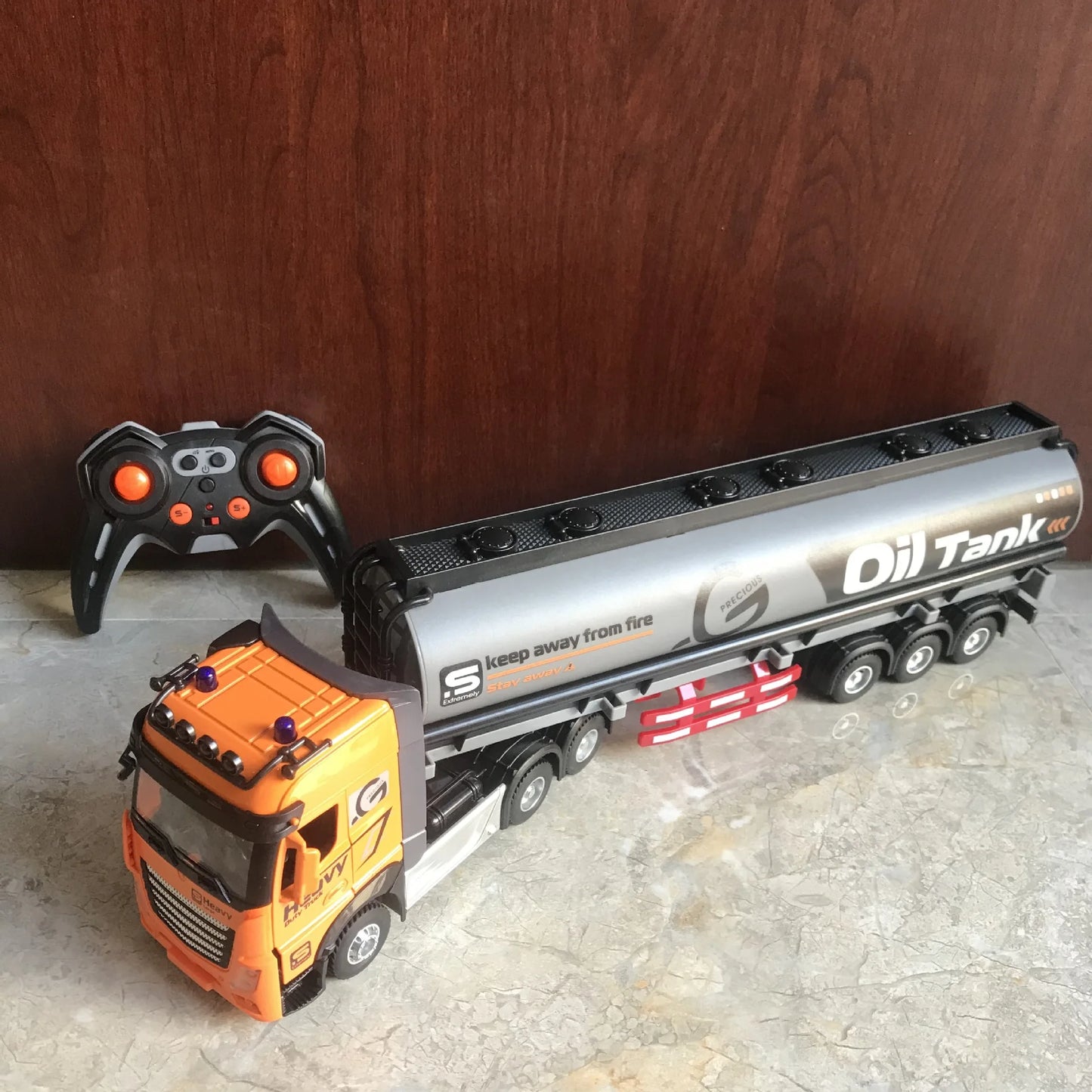 RC Car Big Remote Control Oil Tank Truck 9CH Alloy Electronic Simulation Trailer LED Music RC Container Truck Rechargeable Toy