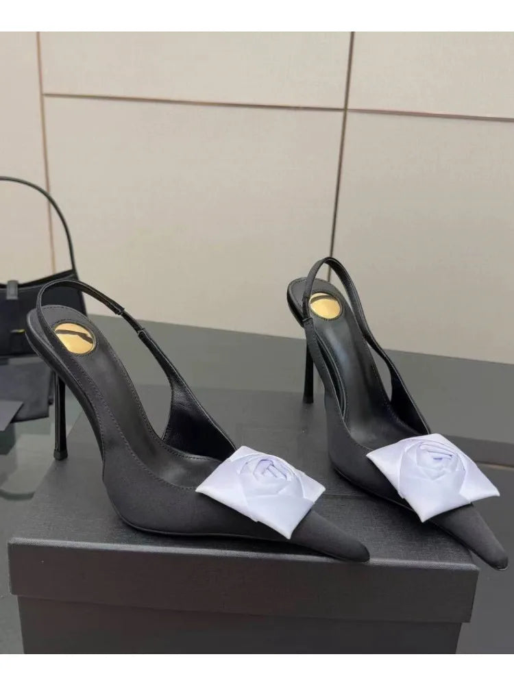 2026 Summer Women's New Pointed Shallow Mouth Sandals Fashion Show Party Wedding Women's Large Size Stiletto Sandals